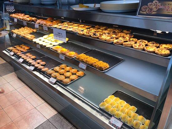 Italy Bakery